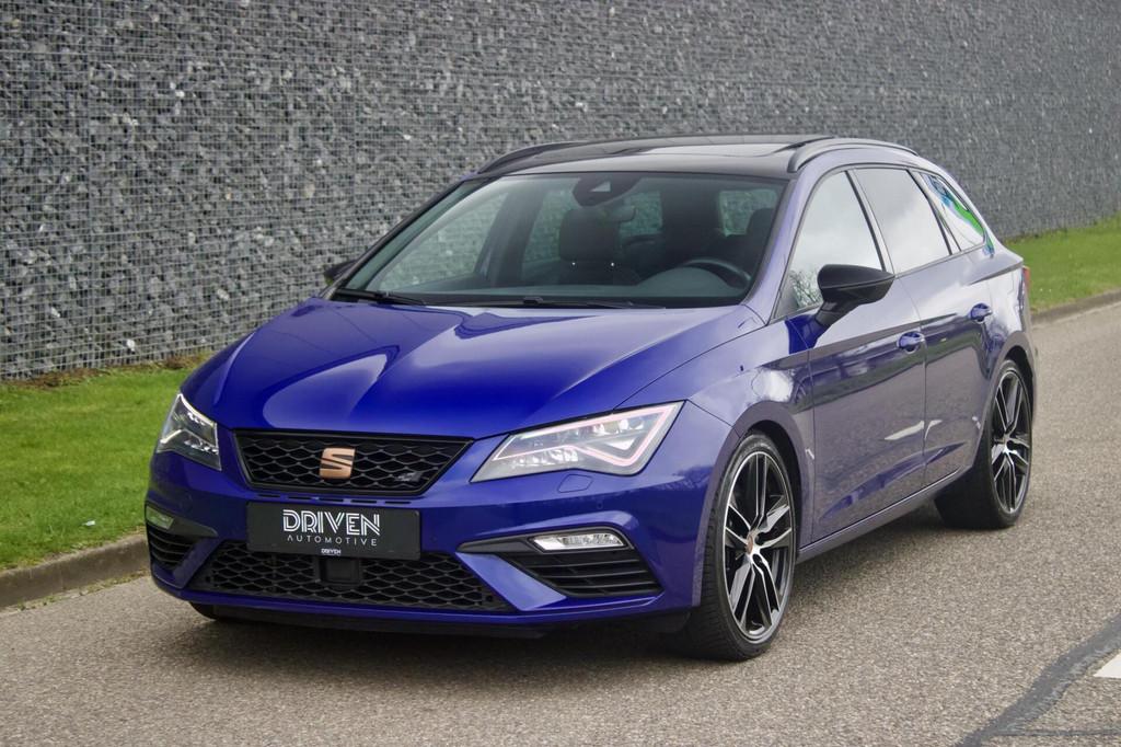 Seat Leon ST CUPRA 300 4DRIVE| Pano - Beats - ACC - BTW Auto, Auto's, Automaat, Gebruikt, 4 cilinders, 1984 cc