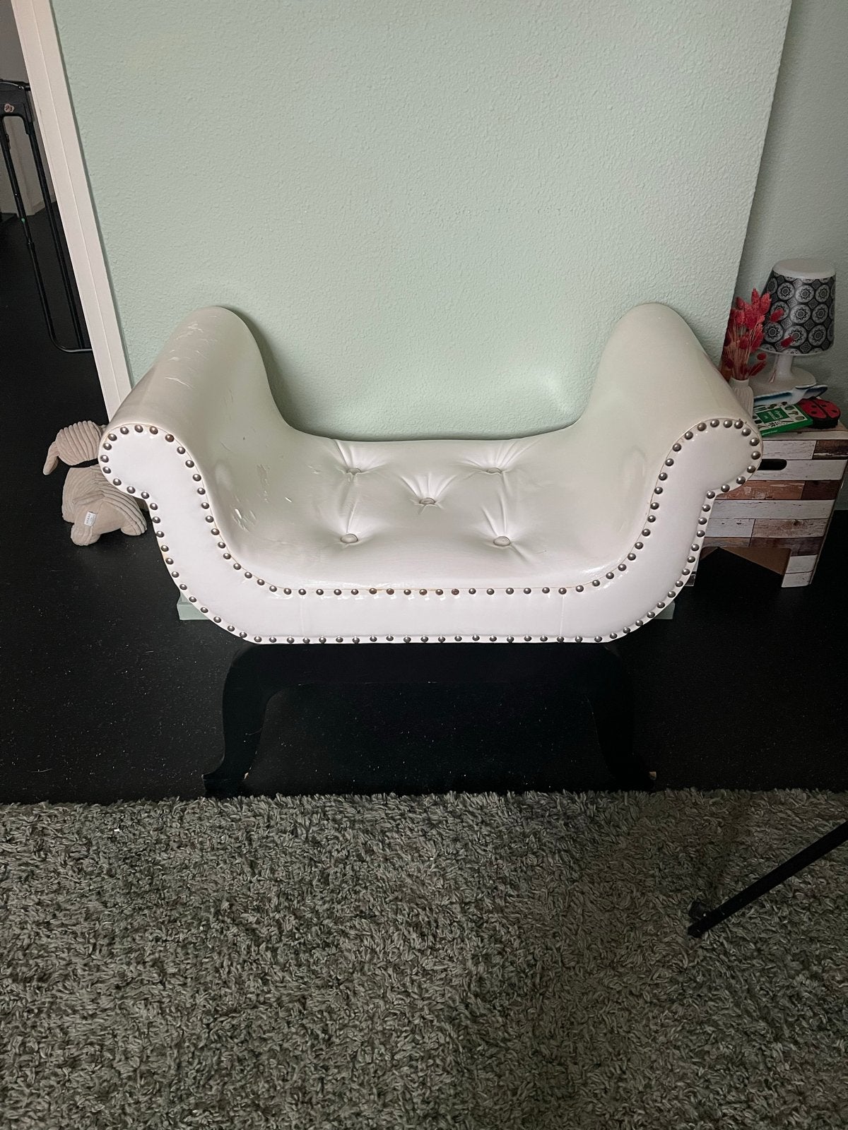Witte lounge stoel met studs - Gebruikt, Gebruikt, Wit, Eén, Ophalen