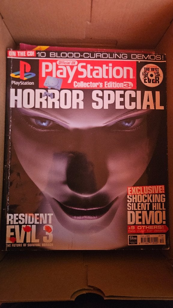 Official UK PlayStation Magazine - Horror Special 3 of 4, Boeken, Ophalen of Verzenden, Zo goed als nieuw, Muziek, Film of Tv