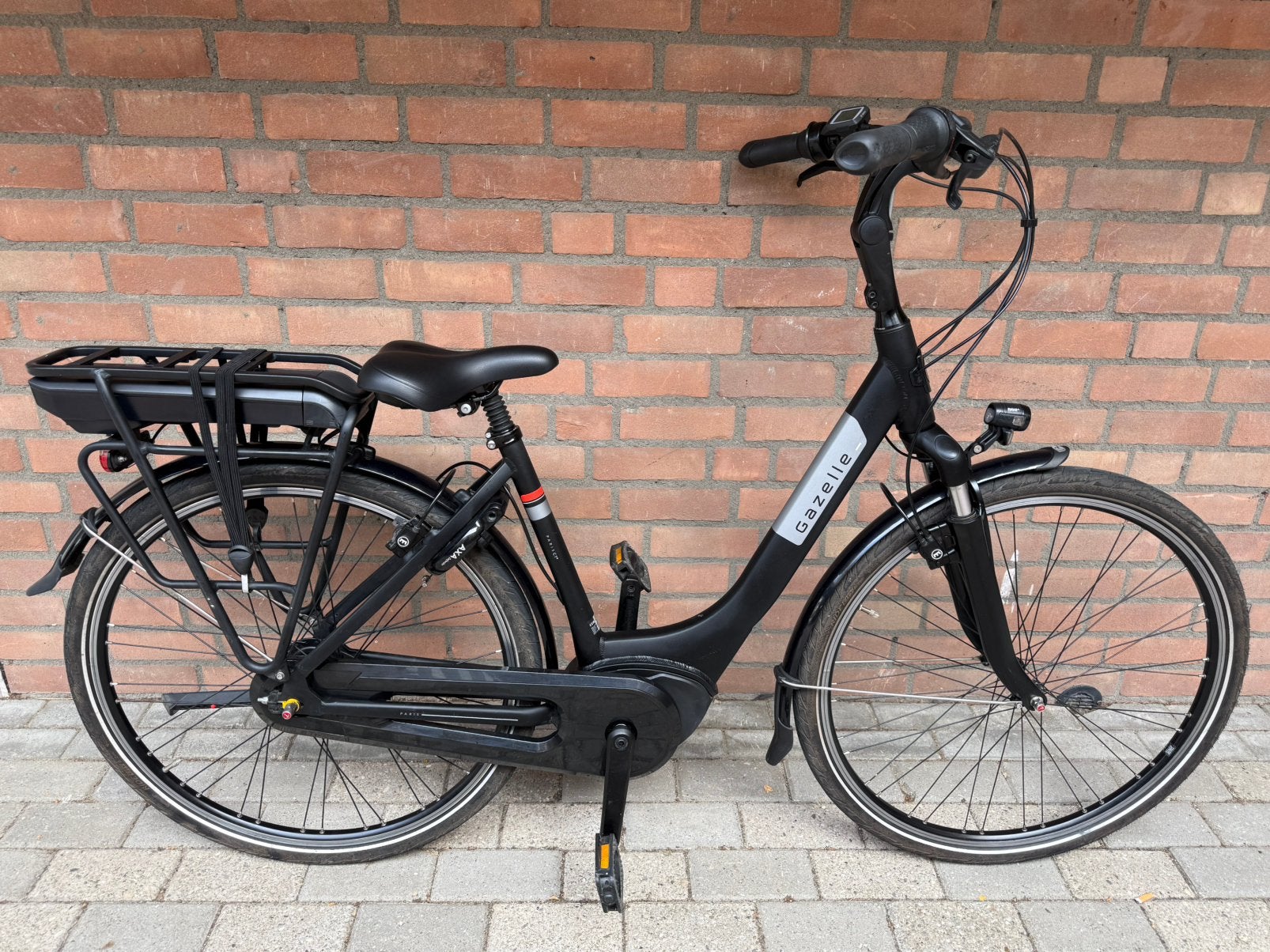 Gazelle Paris c7+ middenmotor bosch elektrische fiets E-Bike, 51 tot 55 cm, Ophalen, Zo goed als nieuw, Gazelle