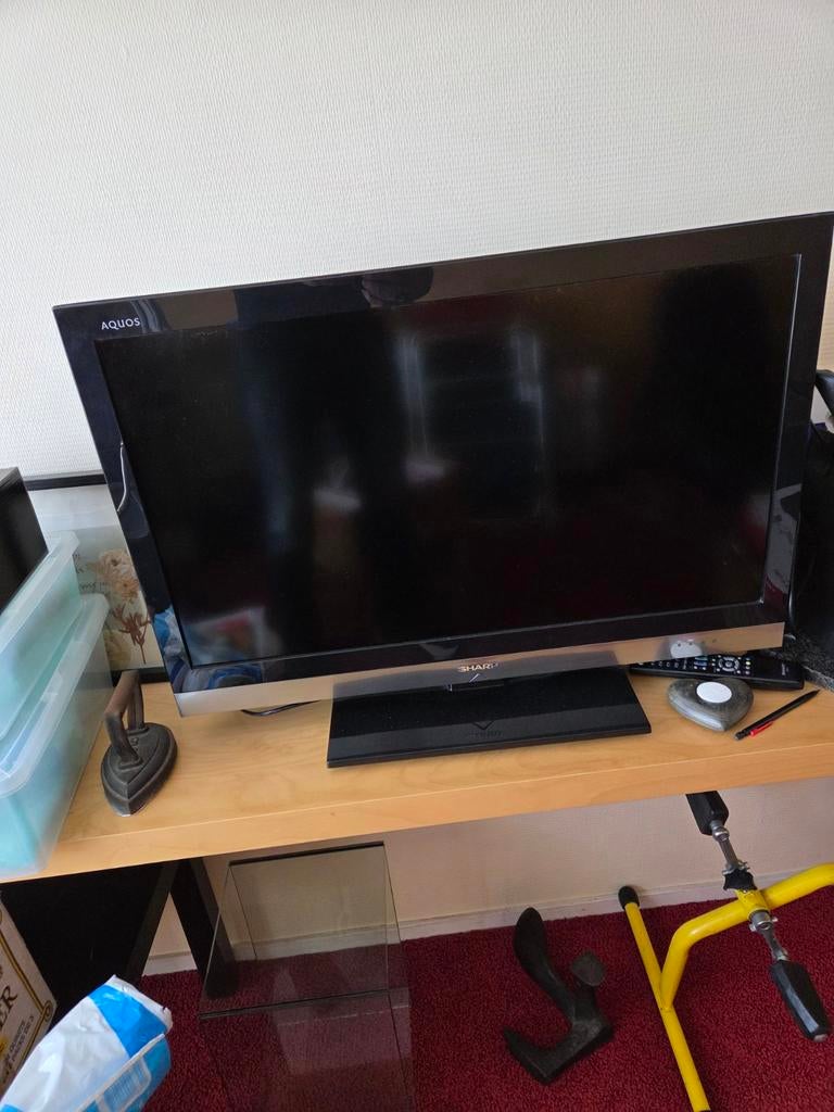 Sharp Aquos TV LC-32LE600E - Gebruikt, Nette Staat, Ophalen, 50 Hz, Sharp, Gebruikt