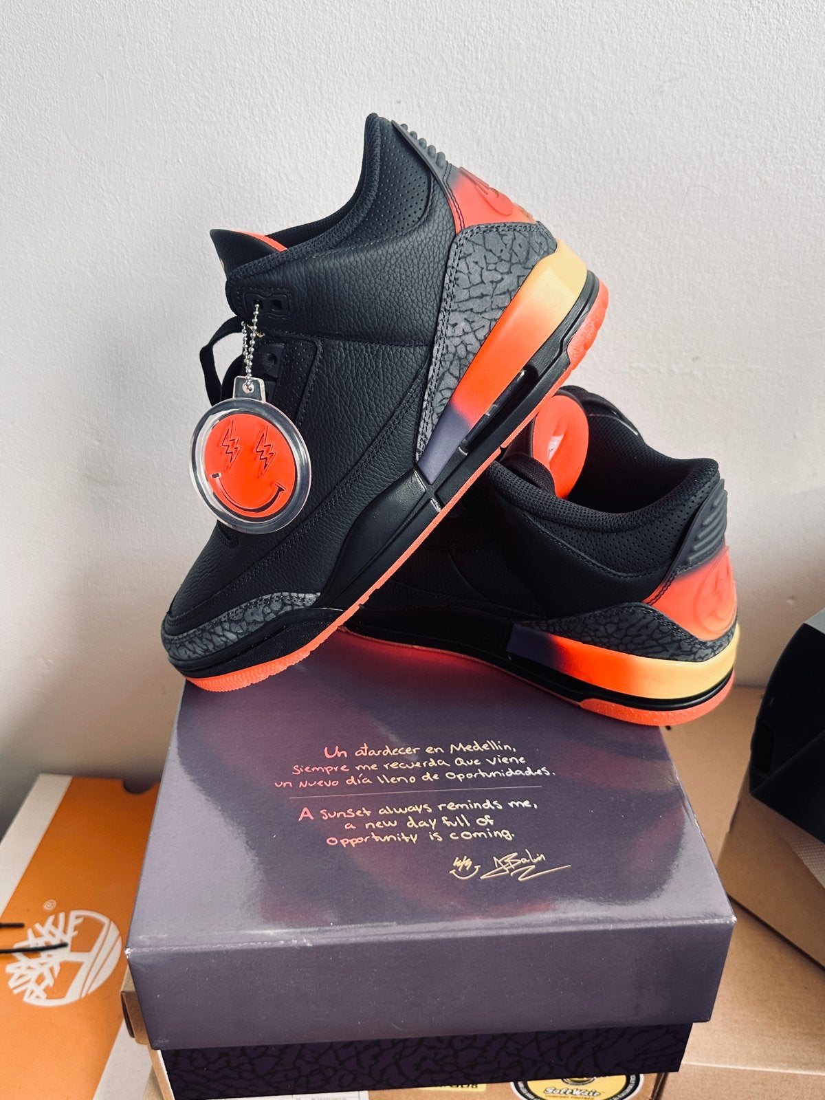 Nike Air Jordan 3 Retro J Balvin Rio - Maat 42.5, Ophalen of Verzenden, Nieuw, Zwart, Sneakers of Gympen