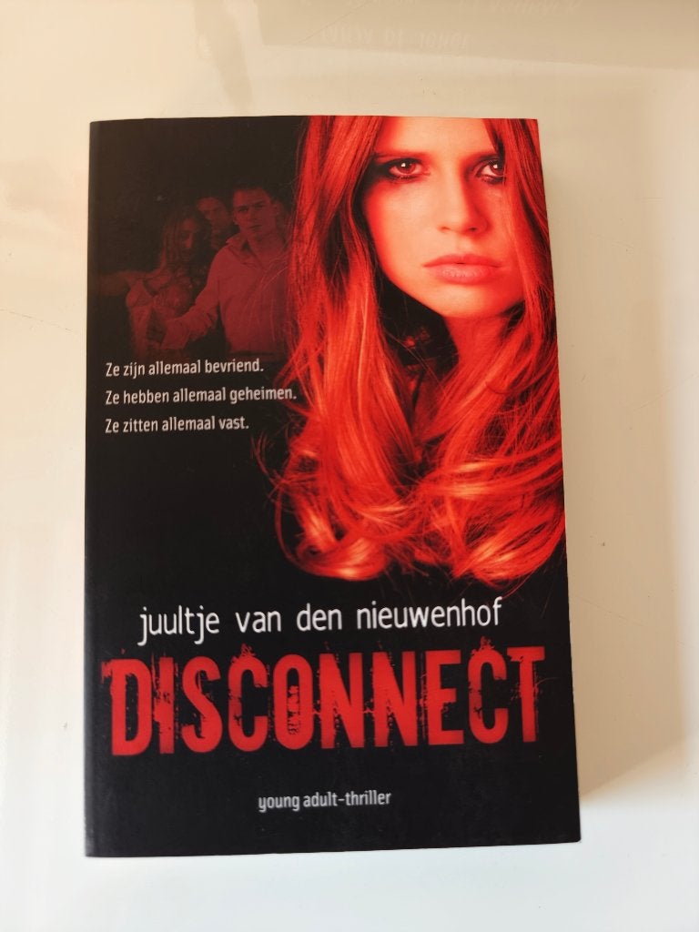 Disconnect, Ophalen of Verzenden, Zo goed als nieuw