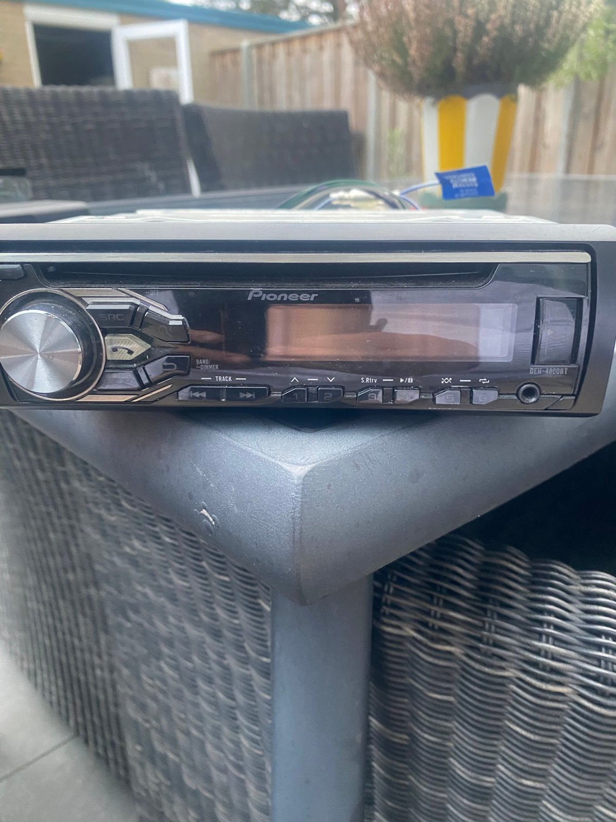 Auto radio Pioneer Deh 5600 Bt Usb Biuetooth 50 euro, Ophalen of Verzenden, Zo goed als nieuw