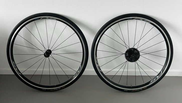 Shimano WH-RS100-CL wielset te koop – één week oud, Zo goed als nieuw, Aluminium, Racefiets, Ophalen