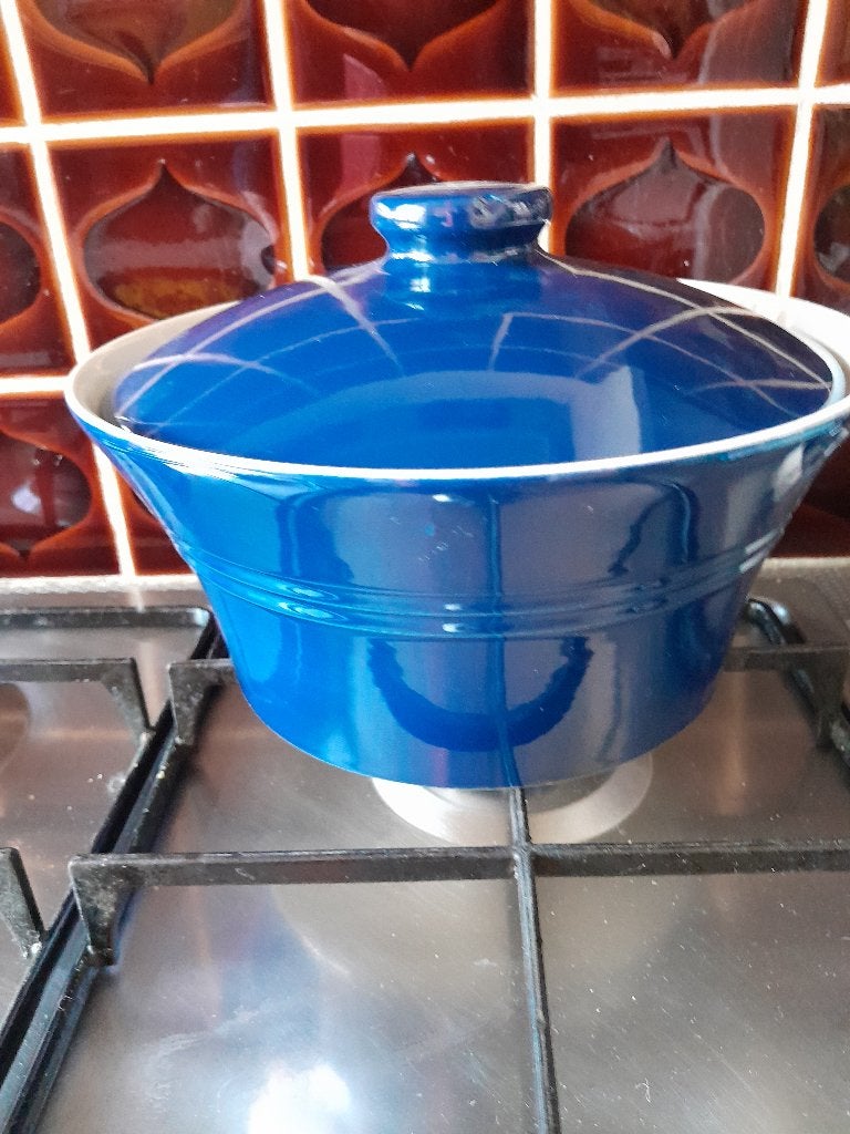 Mason Cash ronde casserole schaal + deksel, Nieuw, Ophalen of Verzenden, Steen/keramiek, Overige merken