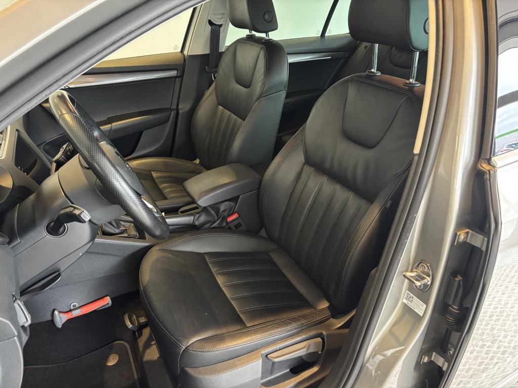 Skoda Octavia 1.0 TSi Grt. Style Business, Lederen bekleding, Voorwielaandrijving, Stof, Gebruikt, Origineel Nederlands