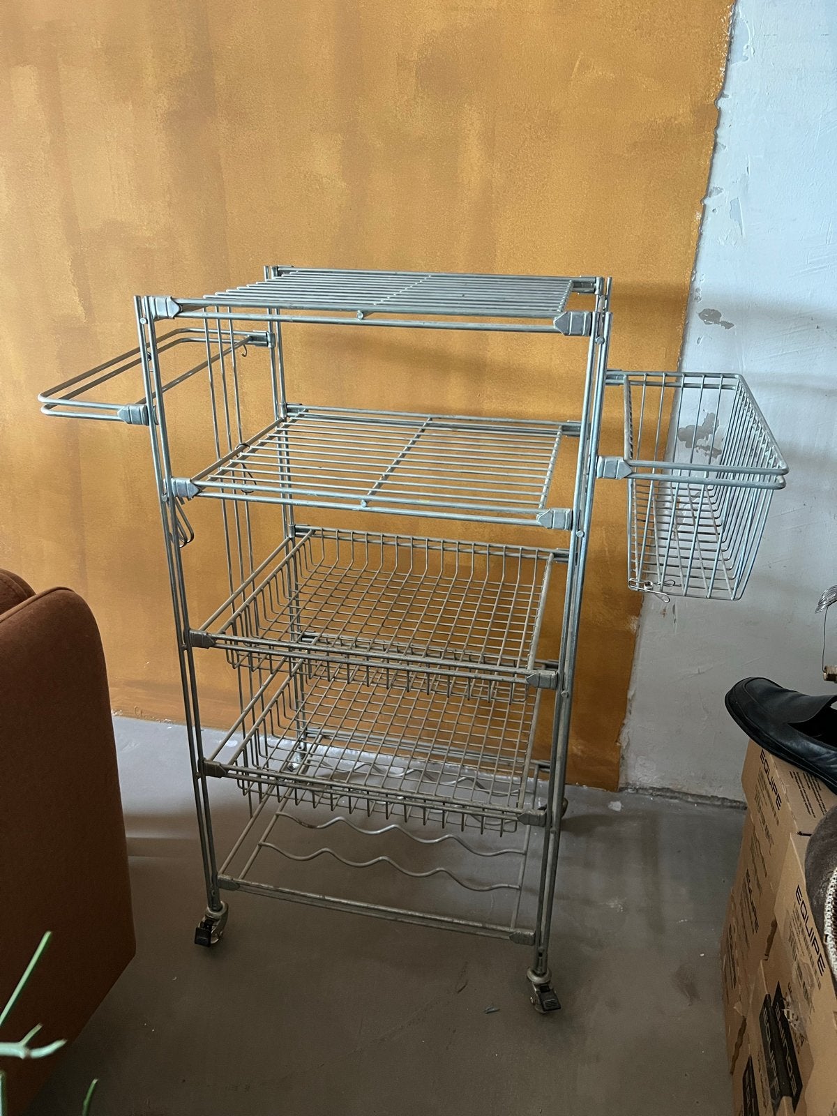 Metalen trolley met wielen en opbergrekken, Ophalen, Gebruikt, Metaal, Industrieel