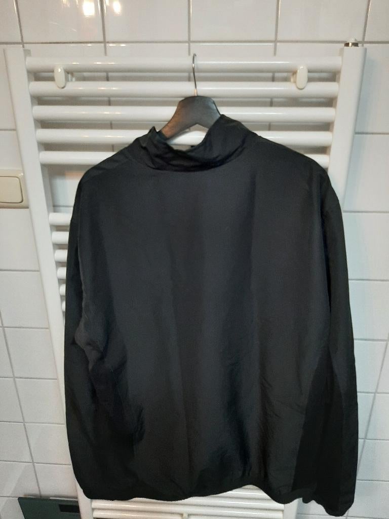 Zomer trainingjack, lange en kortebroek, kleur zwart € 20.00, Kleding | Heren, Maat 52/54 (L), Fitness, Zwart, DOMYOS