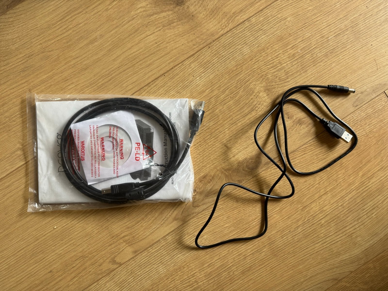 Denver Platenspeler in Koffer -Draagbaar met speakers en USB, Zo goed als nieuw, USB-aansluiting, Platenspeler, Ophalen