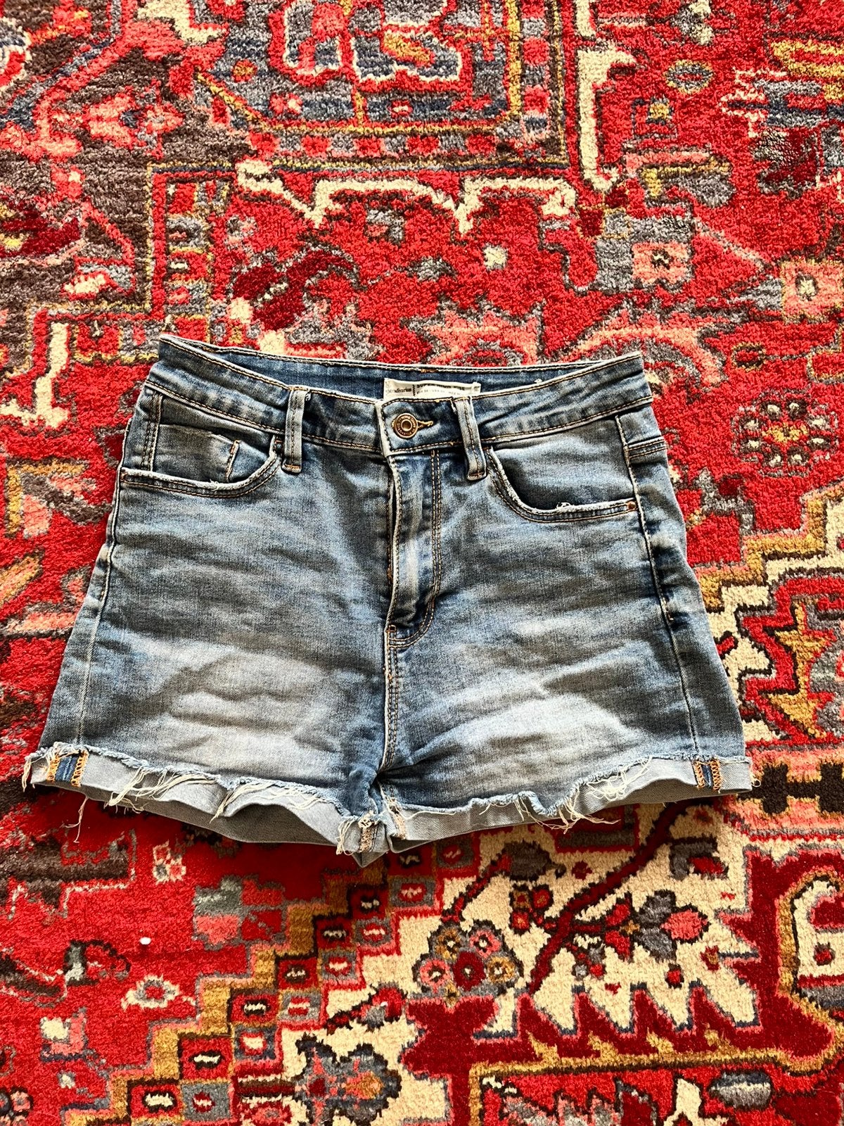 Hotpants jeans maat 36 Stradivarius, Ophalen of Verzenden, Zo goed als nieuw, Blauw, W28 - W29 (confectie 36)
