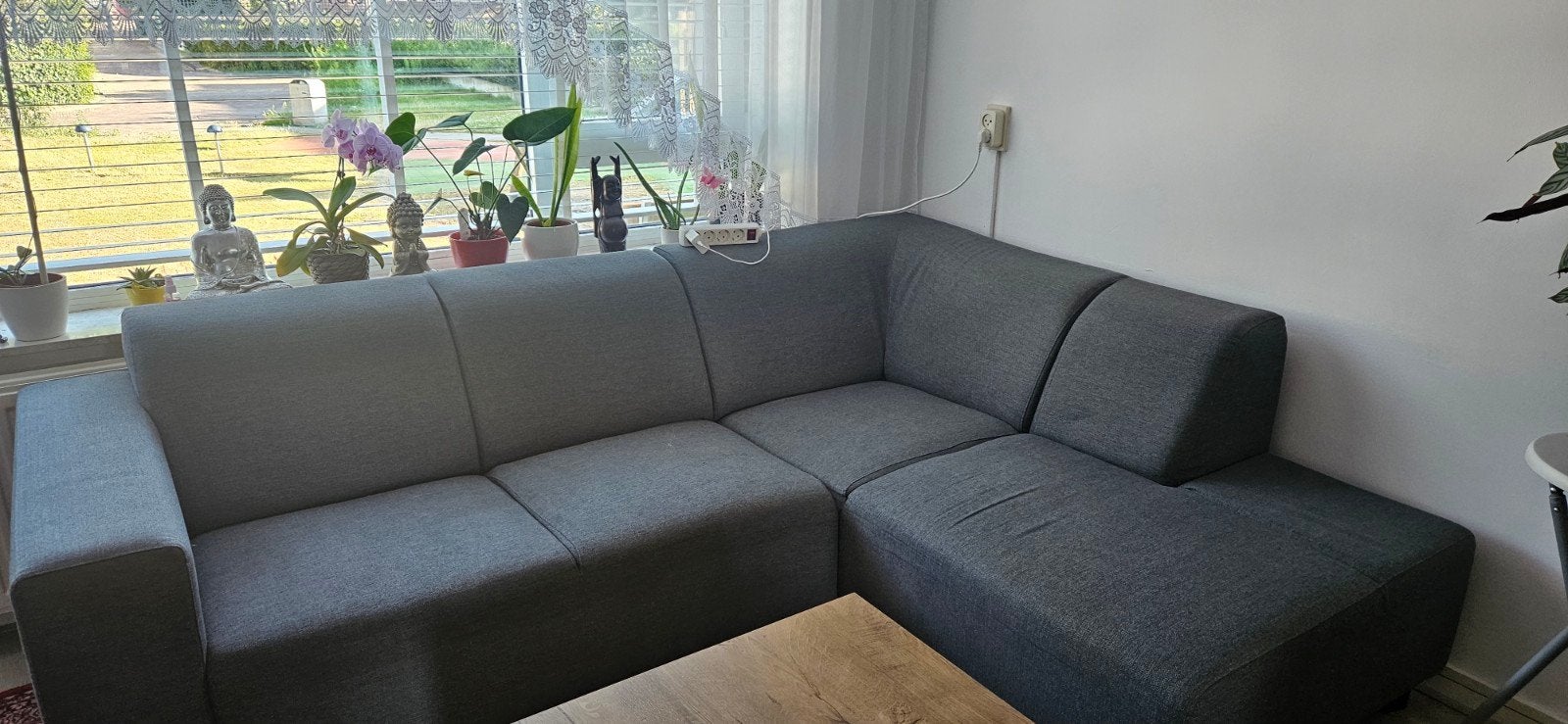 Hoekbank in zeer goede staat - Ophalen in Leiden, 250 tot 300 cm, Hoekbank, 75 tot 100 cm, Ophalen of Verzenden