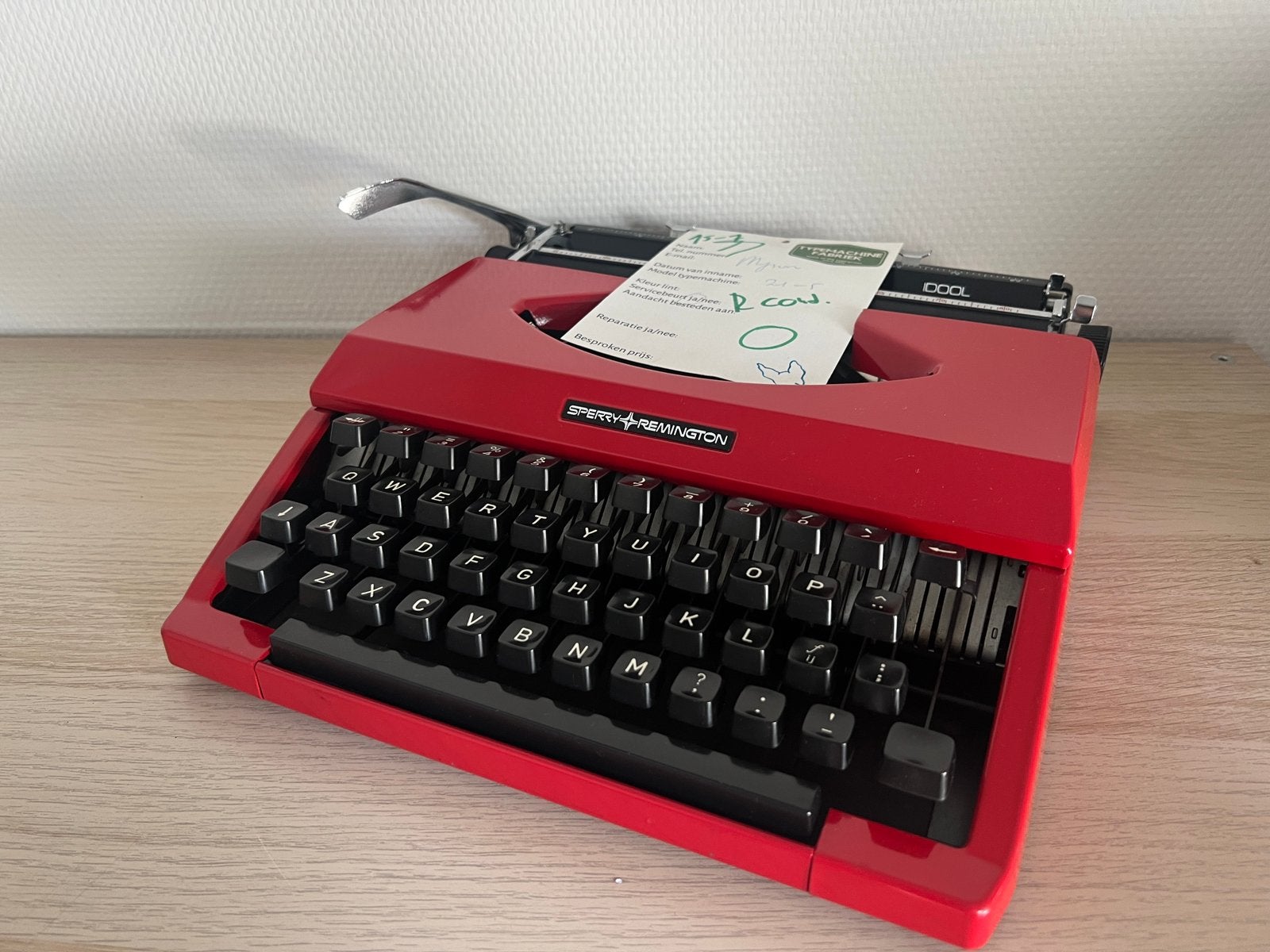 Mooie rode Sperry Remington Idool, Verzenden, Gebruikt