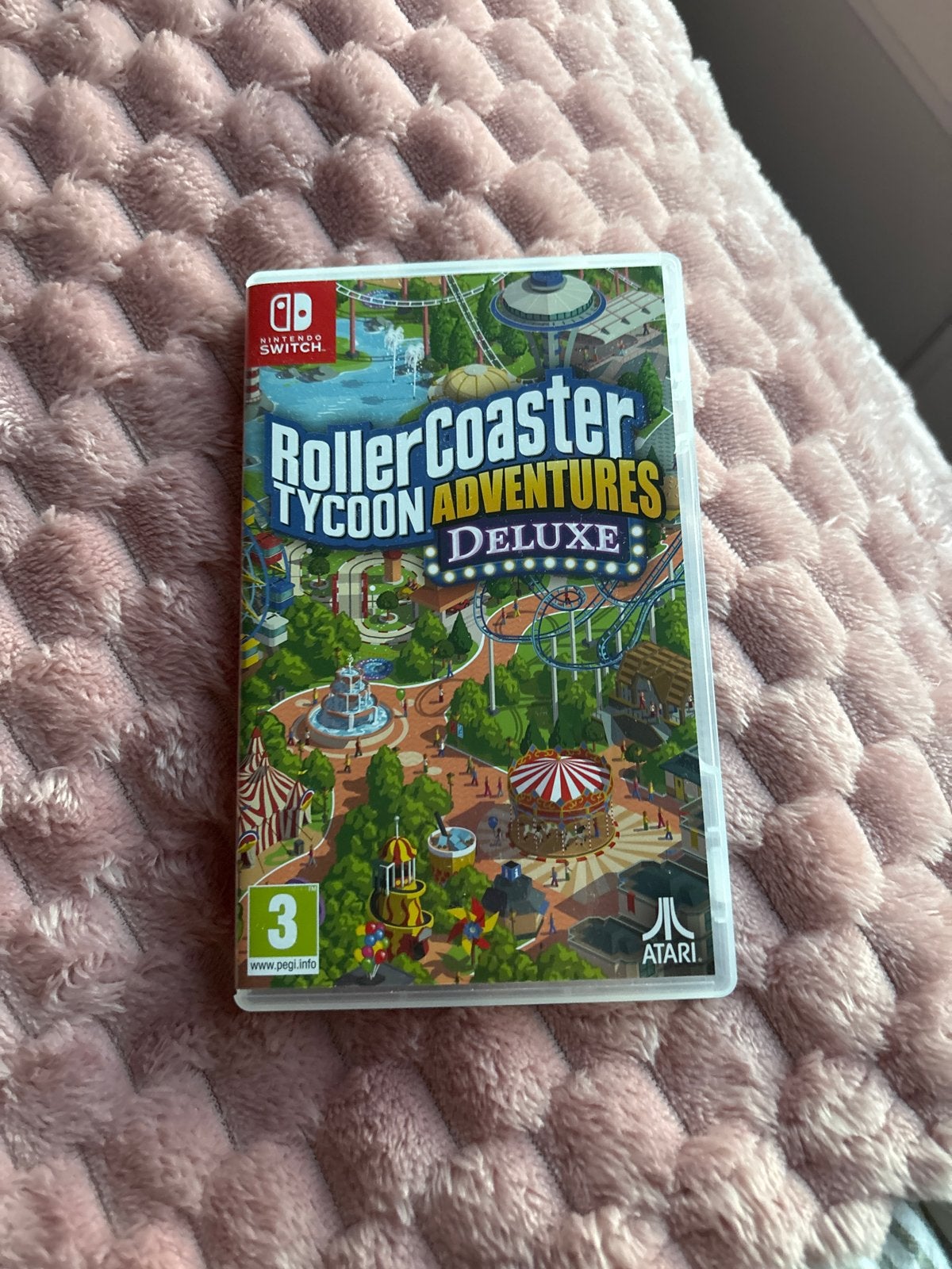 RollerCoaster Tycoon Adventures Deluxe Nintendo Switch, Spelcomputers en Games, 1 speler, Nieuw, Ophalen of Verzenden, Vanaf 12 jaar