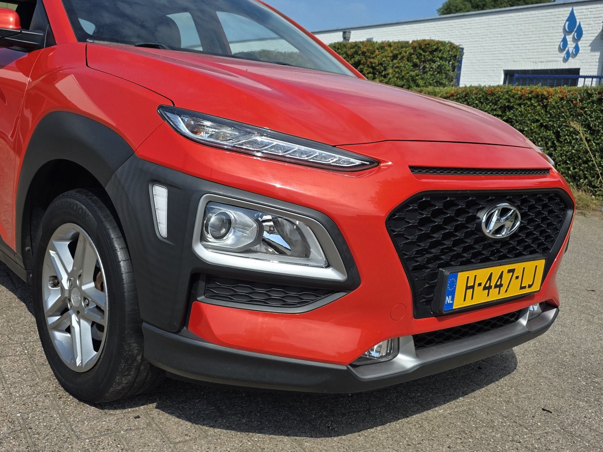 Hyundai KONA 1.0 T-GDI Comfort, Camera! Carplay! Zondag OPEN, Auto's, Stof, Gebruikt, Euro 6, Overige kleuren
