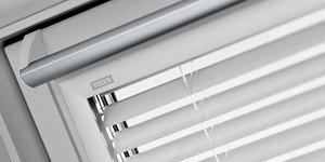 Nieuw origineel velux jaloezie PAL MK04 7001, Ophalen, Nieuw, Wit