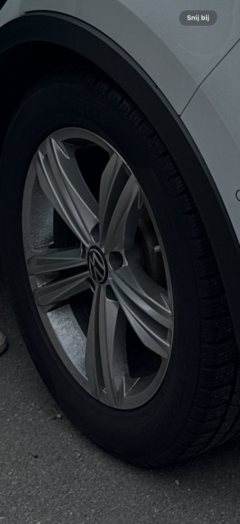 Originele 17 inch VW Tiguan winterset (2022) | Continental, Ophalen, Banden en Velgen, 17 inch, Winterbanden