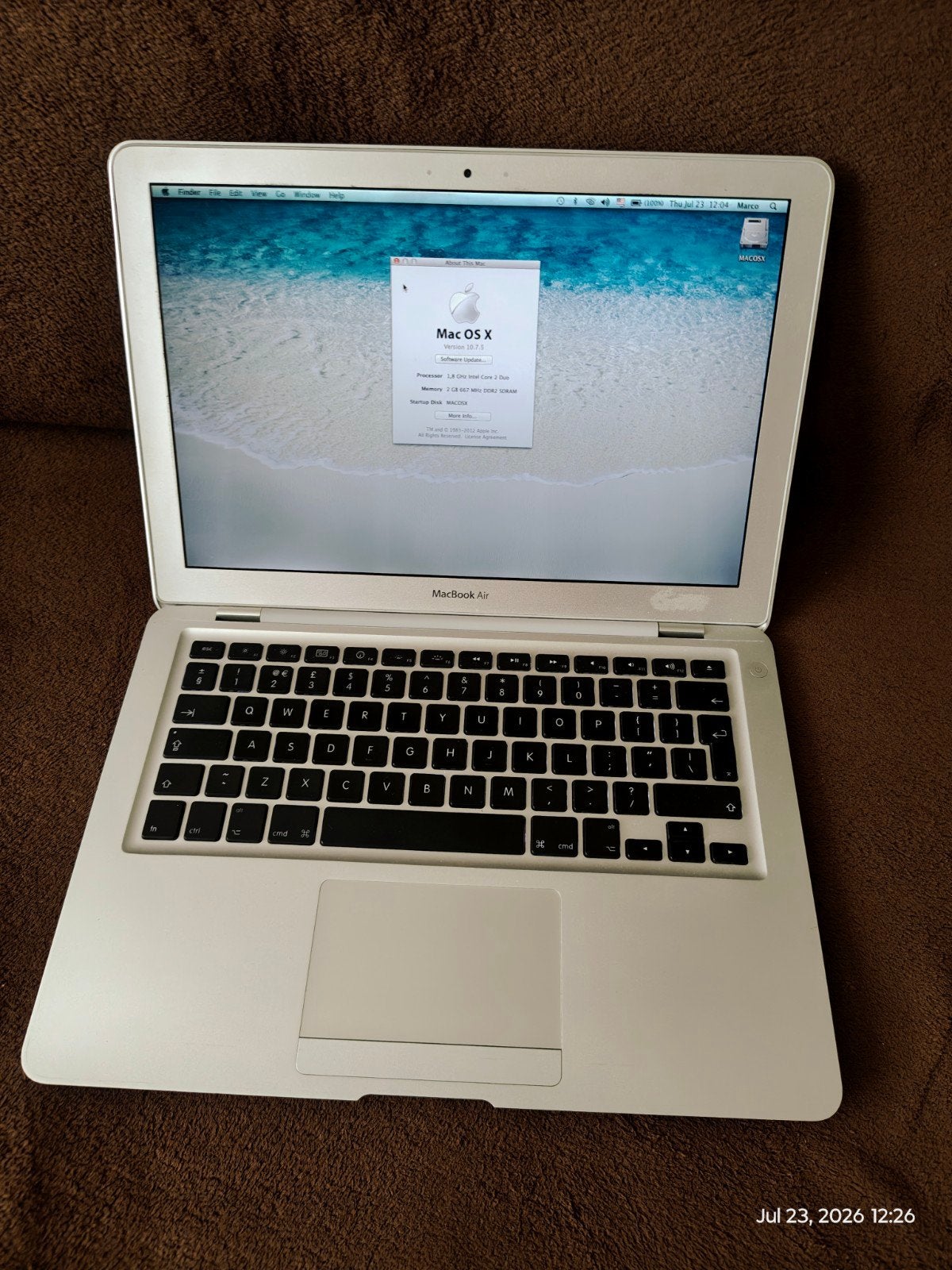 MacBook Air 13 inch - Goed onderhouden, Gebruikt, Minder dan 4 GB, Qwerty, 13 inch