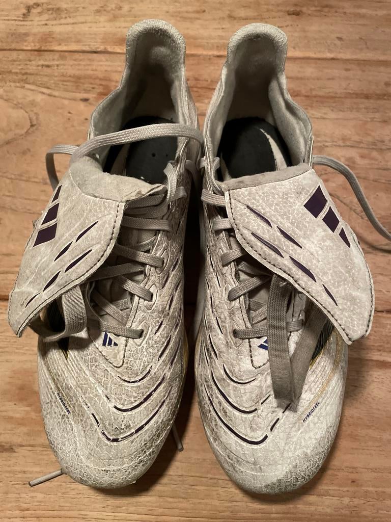 Adidas Predator voetbalschoenen maat 42, Ophalen, Gebruikt, Maat XS of kleiner, Schoenen