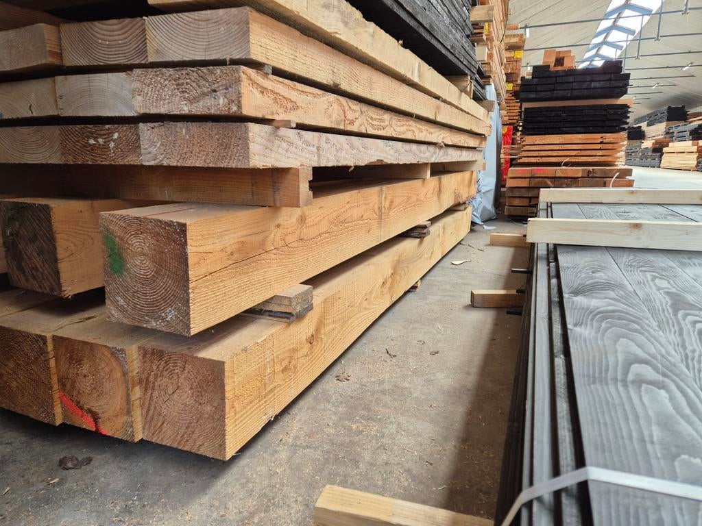Te koop restpartij douglas balken 20x20cm €20 per m1 ex btw, Ophalen of Verzenden, Nieuw, 250 cm of meer, Balken