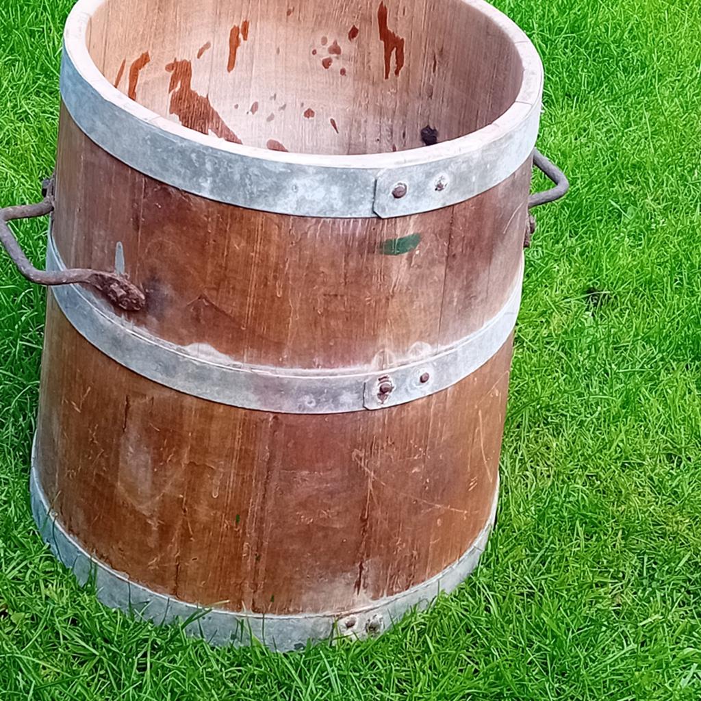 Privaat ton  w.c ton of poep ton, Ophalen, Gebruikt, Rond, 60 cm of meer