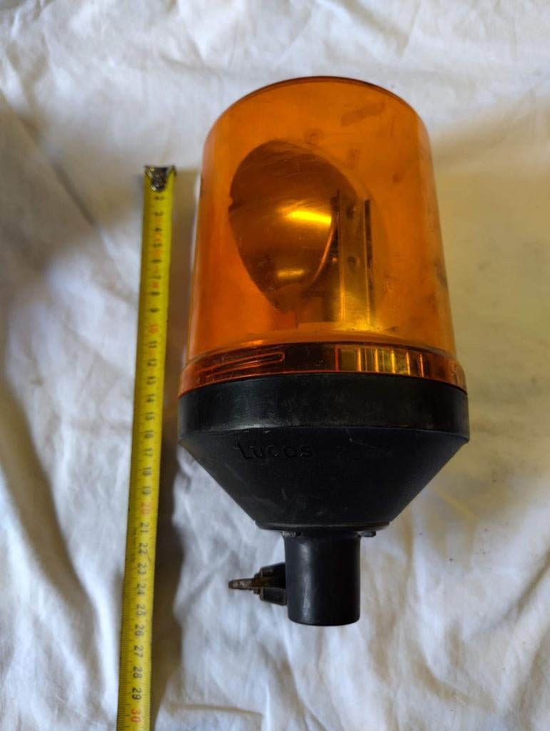 2 stuks Lucas Zwaailamp 24 V + 12 V -militaire jeep + truck, Verzamelen, Ophalen of Verzenden, Landmacht, Nederland, Overige typen