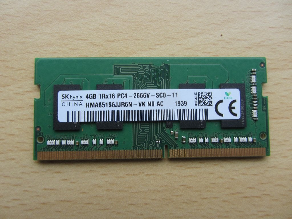Hynix 4GB PC4-21300 DDR4-2666MHz non-ECC Unbuffered CL19, DDR4, Ophalen of Verzenden, Zo goed als nieuw, Laptop