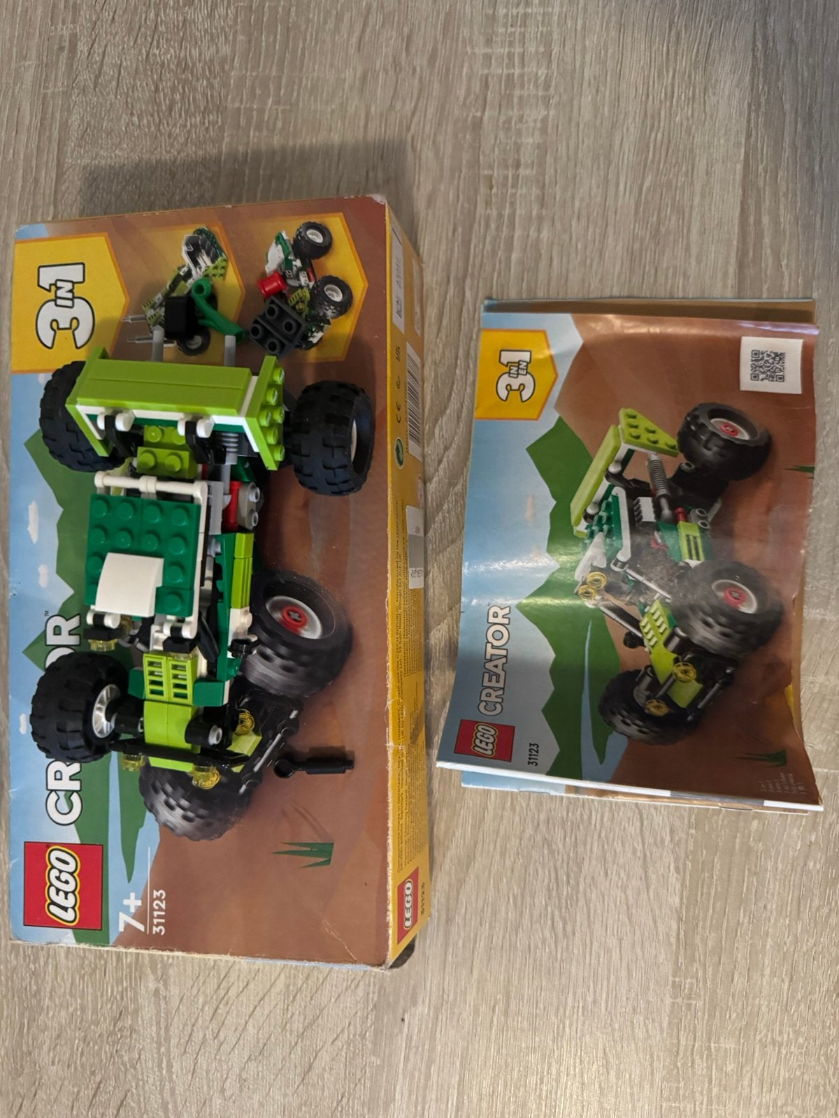 Lego 31123 - Niet compleet - Met doos en boekjes, Kinderen en Baby's, Speelgoed | Duplo en Lego, Lego, Ophalen of Verzenden, Zo goed als nieuw