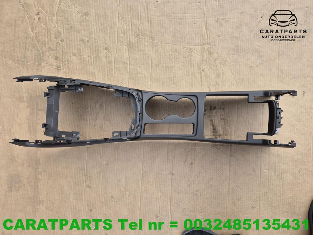 8K0863244 8K0863244E Audi A5 middenconsole A4 B8 8K, Gebruikt, AUDI AG, Auto-Union-Strasse 1
85045  Ingolstadt, DE, Kundenbetreuung@audi.de