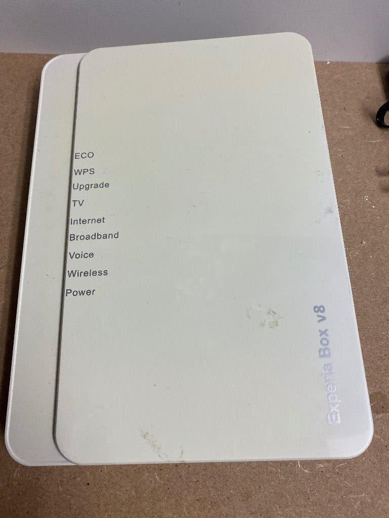 KPN Experia Box V8 Router/Modem, Ophalen of Verzenden, Gebruikt, Router met modem