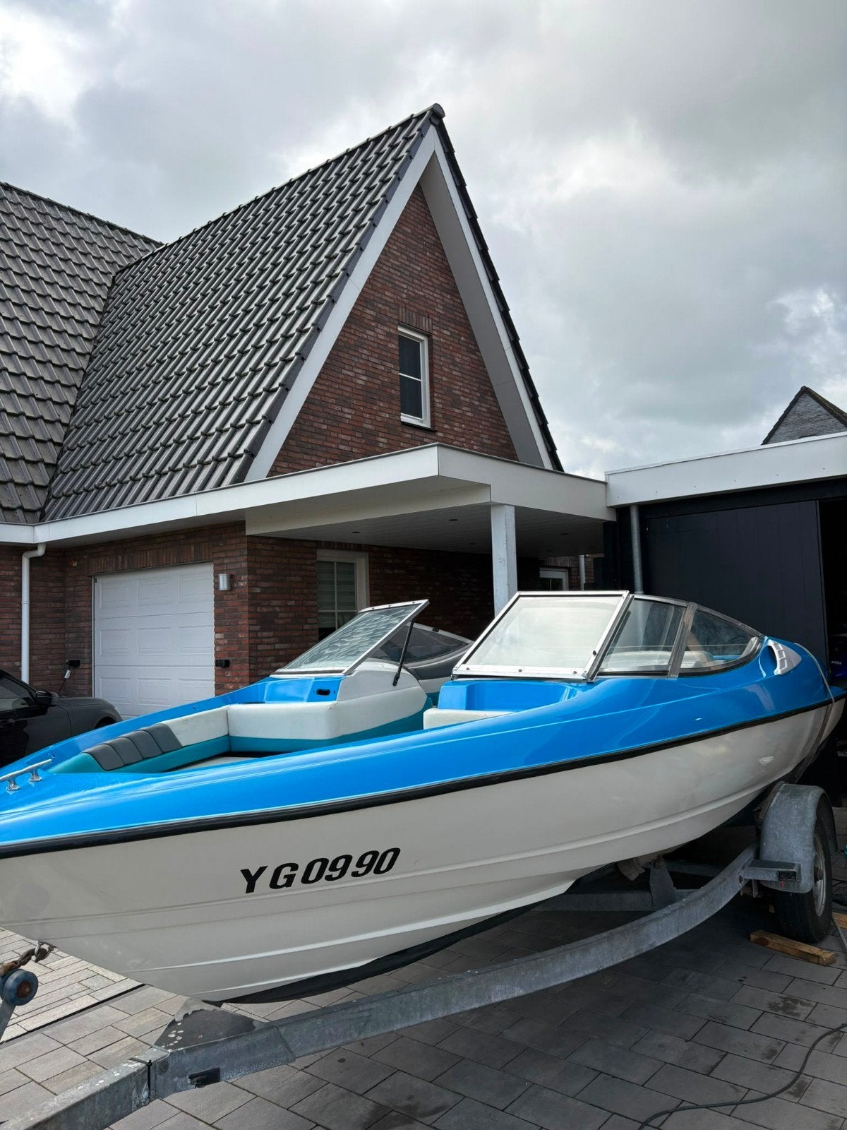 Sportieve speedboot met trailer - Klaar voor het water!, Watersport en Boten, Ophalen of Verzenden, Gebruikt, Polyester