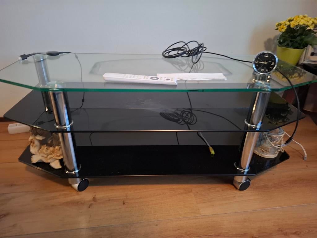 Glazen tv-meubel met 3 lagen en wieltjes, Ophalen, Gebruikt, 100 tot 150 cm, Glas