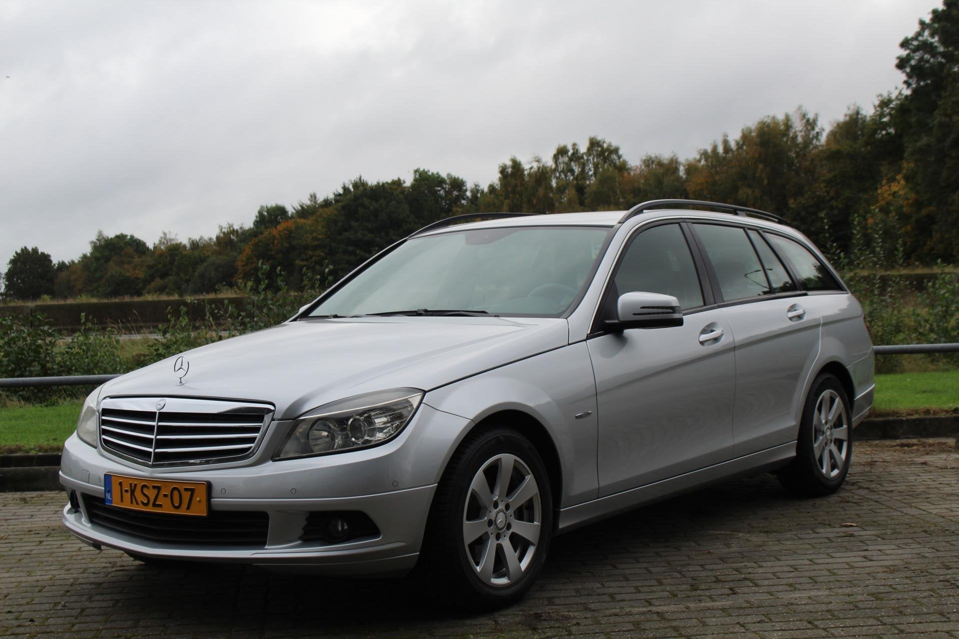 Mercedes-Benz C-Klasse Estate 200 CDI BlueEFFICIENCY Busines, Euro 5, Zwart, 4 cilinders, Diesel