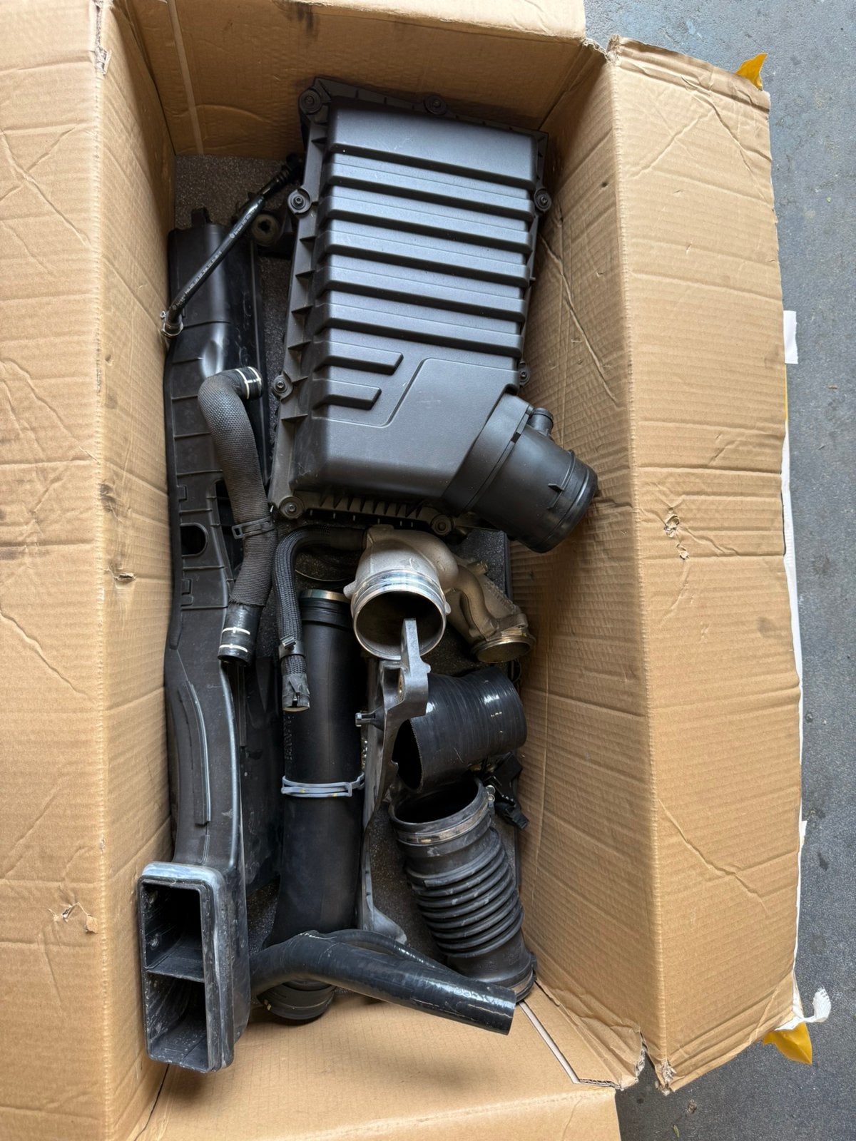 Audi rs3 8v FL Stock Intake, Ophalen, Audi