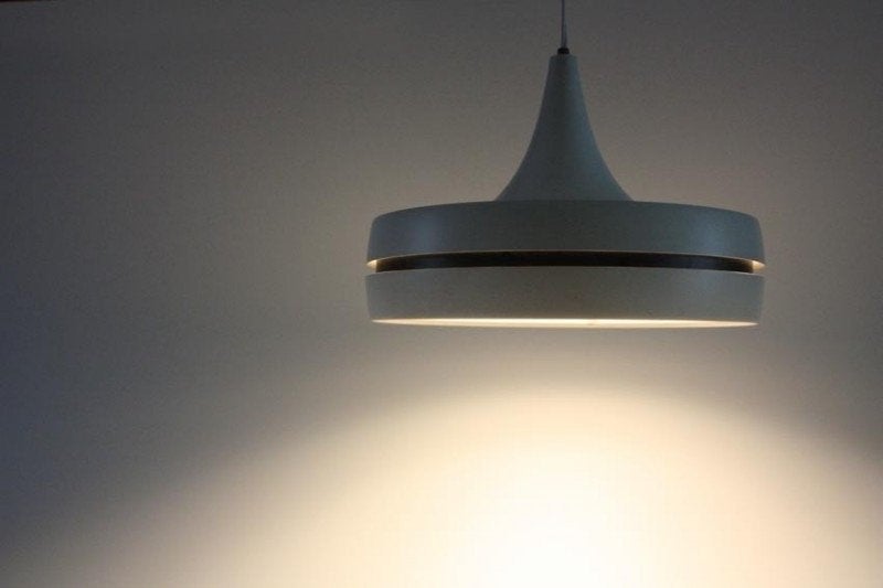 RAAK B-1200 / L2106 – vintage design hanglamp – jaren 60, Ophalen of Verzenden, Gebruikt, Kunststof, E27 (groot)