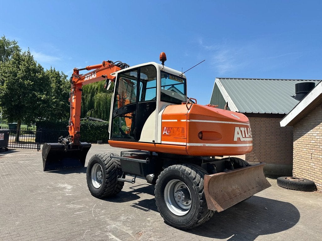 Atlas 1104 (bj 2001), Zakelijke goederen, Machines en Bouw | Kranen en Graafmachines, Graafmachine