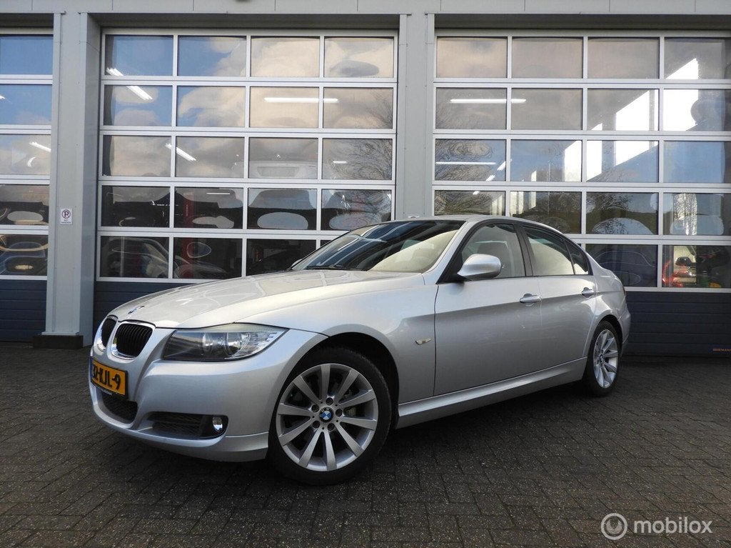 BMW 3-serie 316i Executive , Facelift , NAVI, Auto's, BMW, Gebruikt, 1599 cc, 4 cilinders, 122 pk