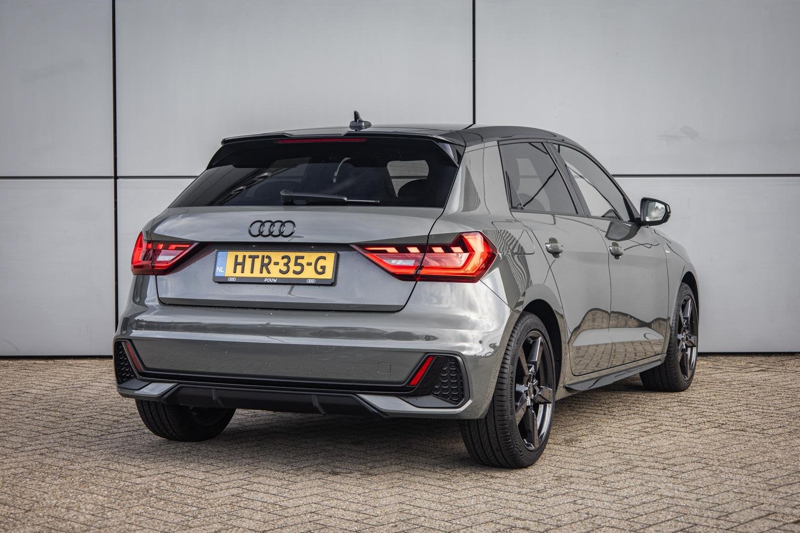 Audi A1 Sportback 25 TFSI 95pk S-tronic S edition | 17" LMV, Auto's, 95 pk, Leder en Stof, Origineel Nederlands, Bedrijf