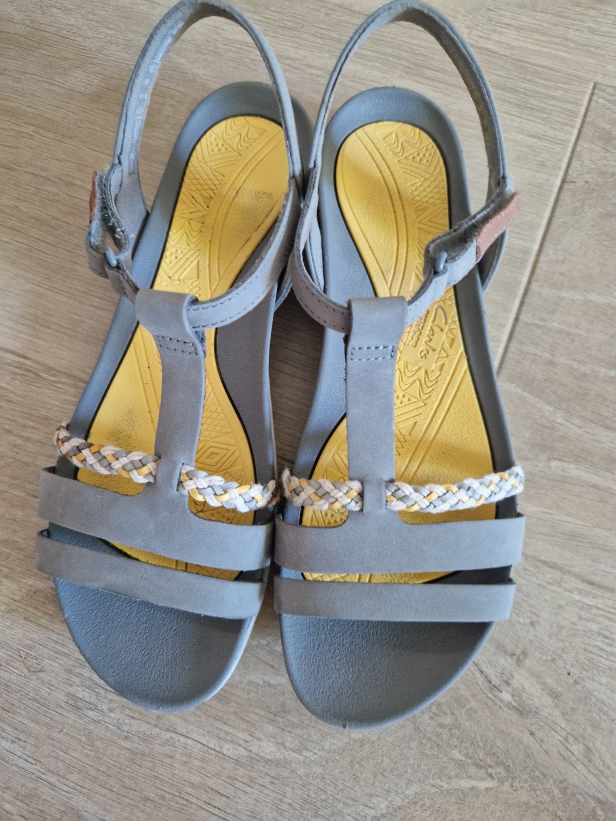 Sandaaltjes van het merk Clarks maat 40, Ophalen, Zo goed als nieuw, Sandalen of Muiltjes