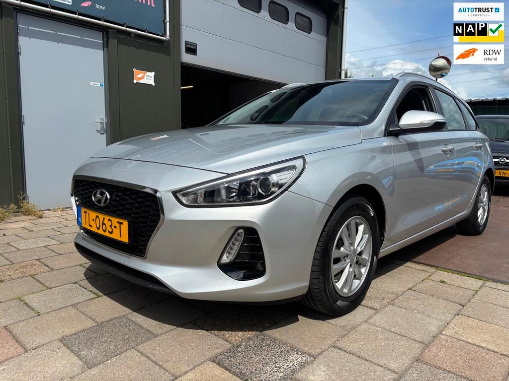 Hyundai I30 Wagon 1.0 T-GDI Comfort Navi Camera Cruise, Voorwielaandrijving, Gebruikt, Euro 6, Origineel Nederlands