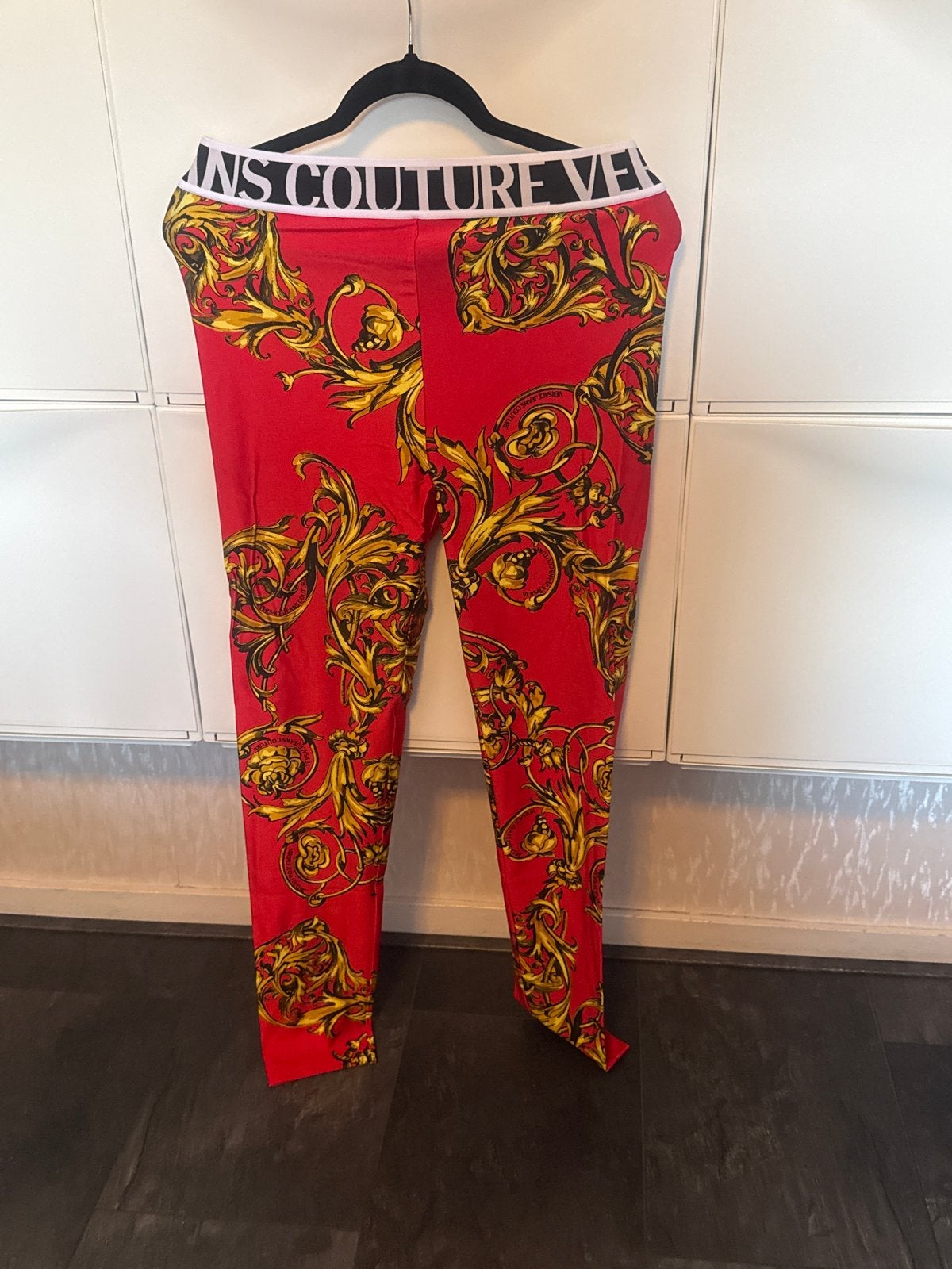 Versace Jeans Couture Legging - Rood met goud patroon, Rood, Legging, Ophalen, Maat 44/46 (L)