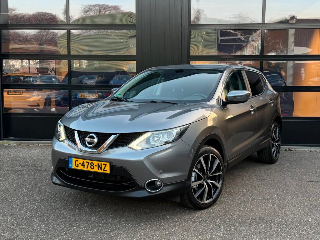 Nissan Qashqai 1.2 Acenta Led Navi Camera Stoelverw., Auto's, Nissan, Voorwielaandrijving, Gebruikt, Euro 6, 4 cilinders