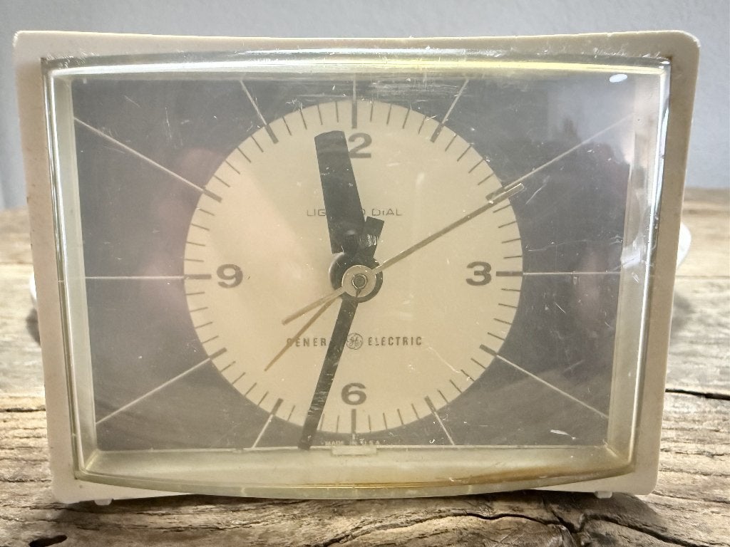 General electric wekker, Ophalen of Verzenden