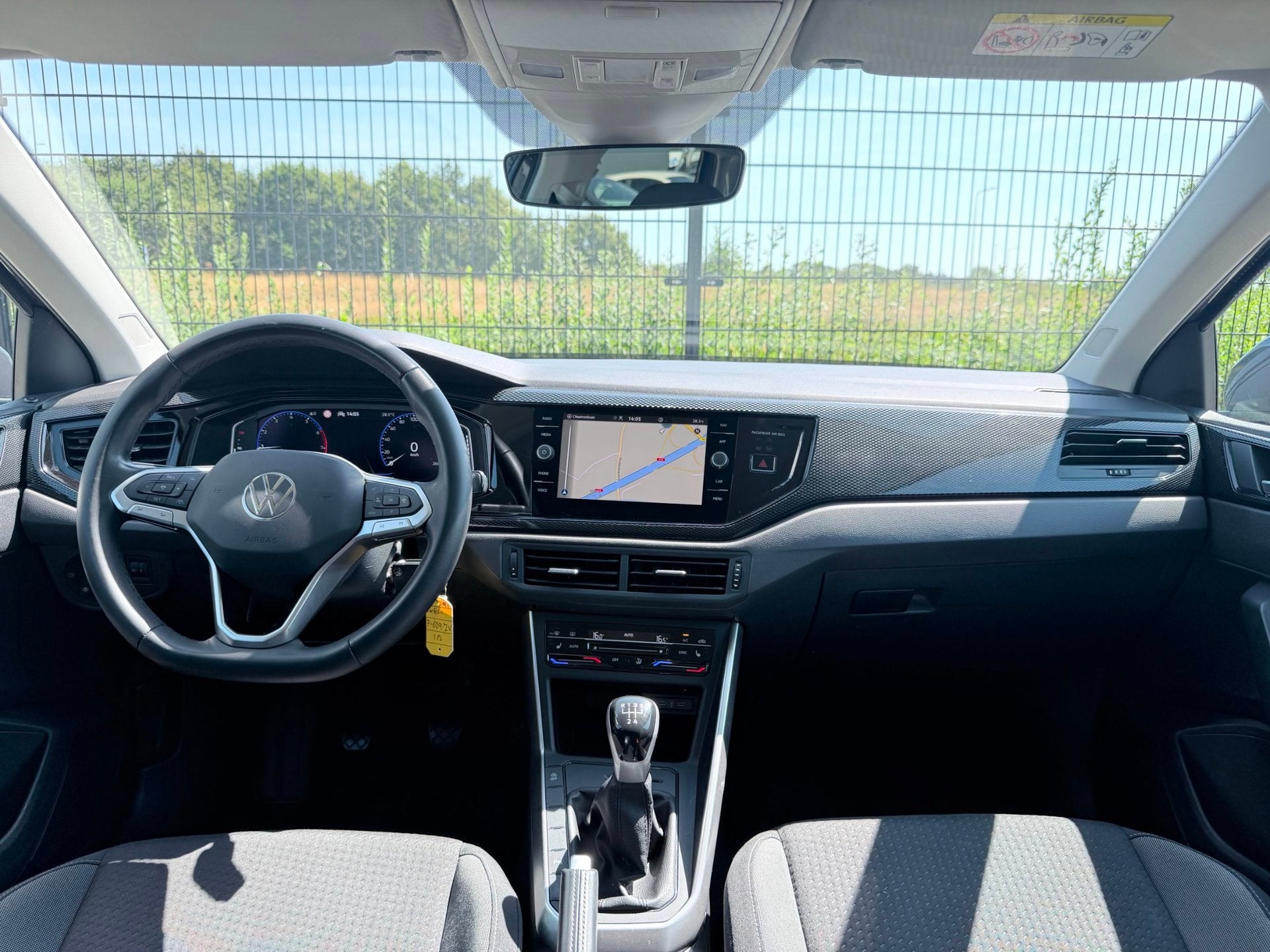 Volkswagen Polo 1.0 TSI Life Business | Carplay | PDC | Stoe, Auto's, Volkswagen, Stof, Gebruikt, 49 €/maand, Origineel Nederlands