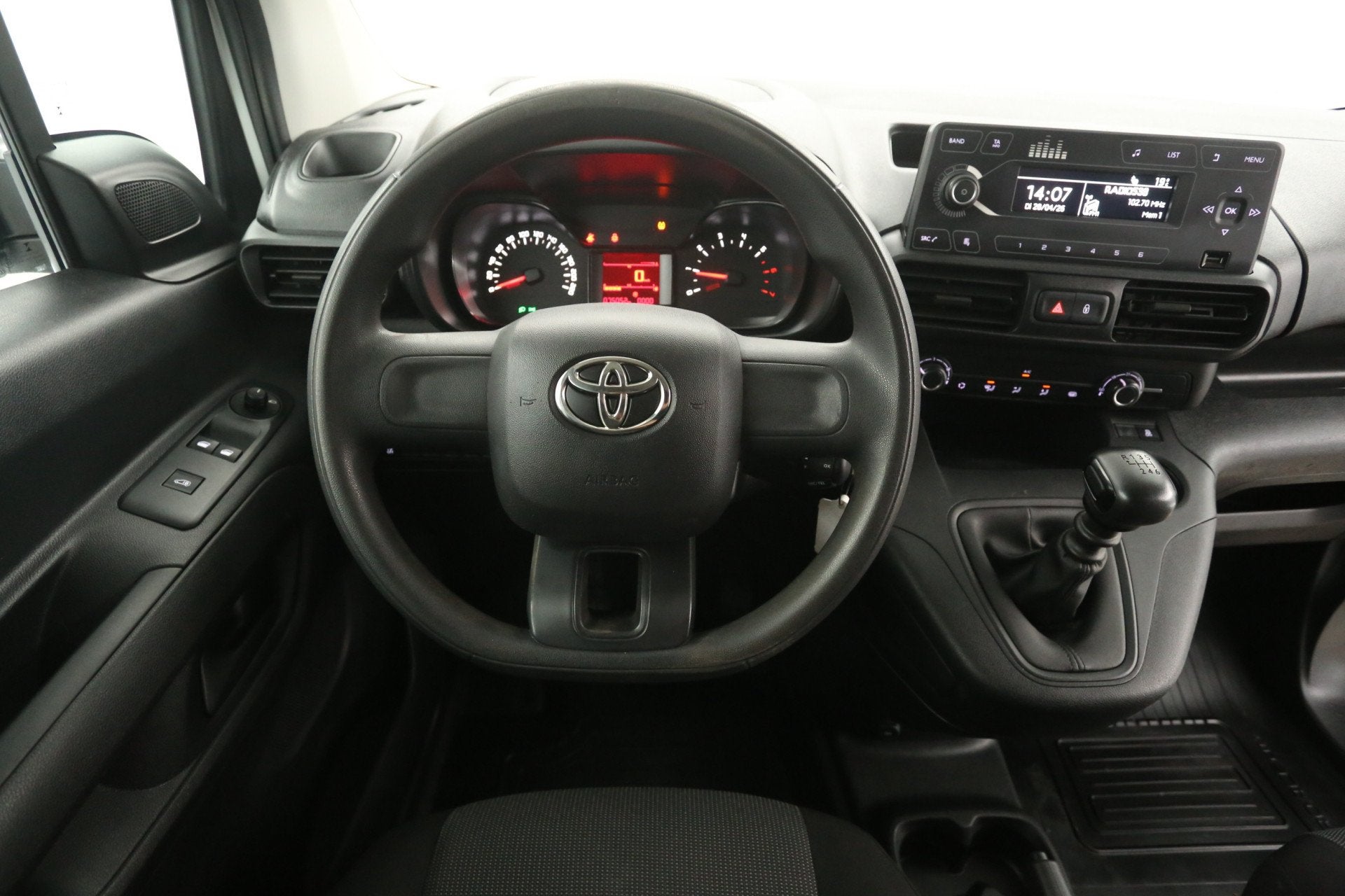 Toyota ProAce City 1.2 Turbo 111PK | Benzine | Airco | Trekh, Voorwielaandrijving, Gebruikt, Euro 6, 1199 cc