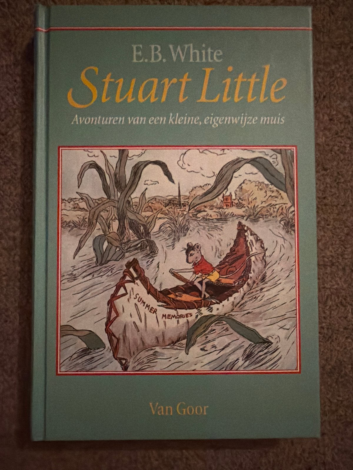 Stuart Little - Avonturen van een kleine, eigenwijze muis, Ophalen of Verzenden, Zo goed als nieuw, Fictie algemeen