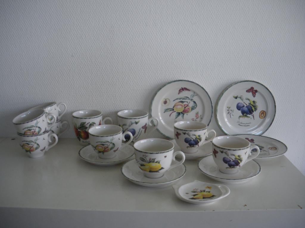 Janneke Brinkman Botania servies, Ophalen of Verzenden, Zo goed als nieuw, Bord(en), Wedgwood