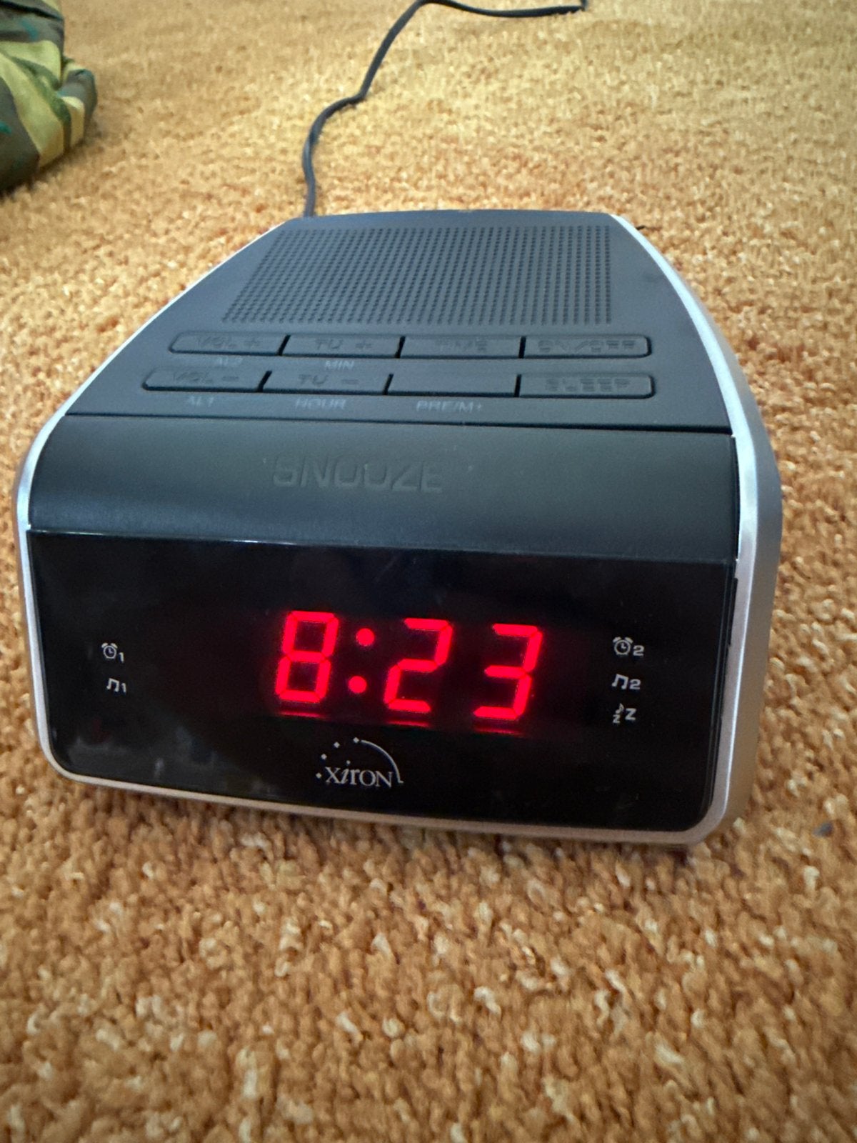 Xiron Digitale Wekker Radio met Snooze Functie, Ophalen, Gebruikt, Digitaal