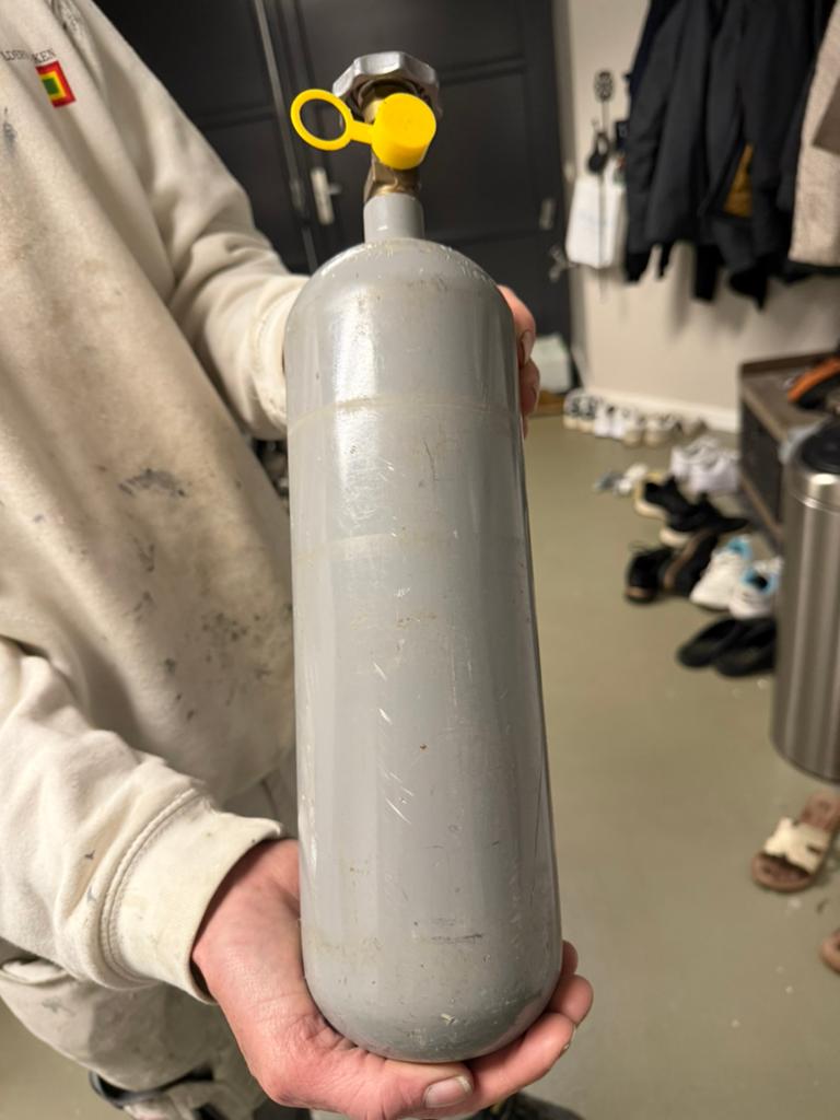 CO2 fles 2 liter, Ophalen, Zo goed als nieuw, Duikfles