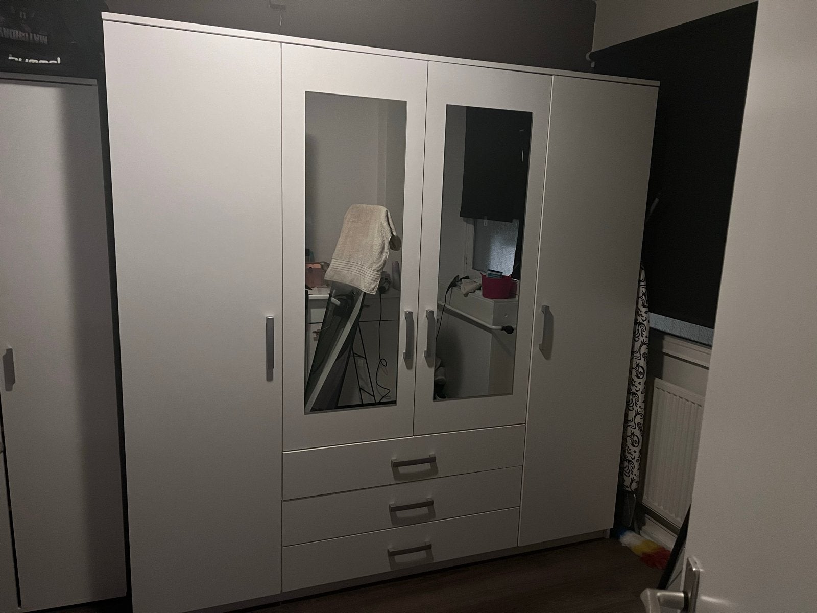 Witte kledingkast met spiegeldeuren en lades, Huis en Inrichting, Kasten | Kledingkasten, Ophalen, Gebruikt, 200 cm of meer, 150 tot 200 cm